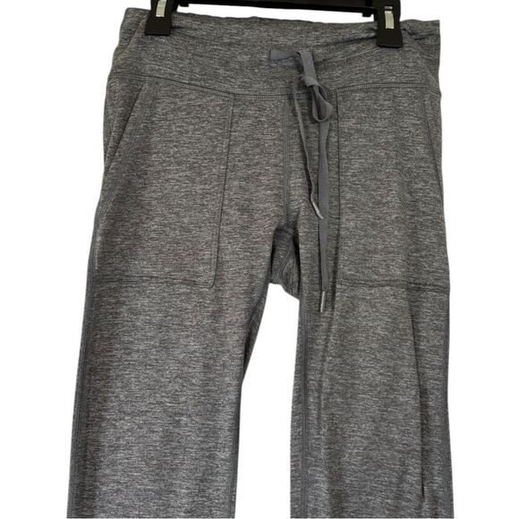 Offline By Aerie Warm Up Pocket Legging Grey Jogger Chill Play Move Women’s sz M - Picture 3 of 7